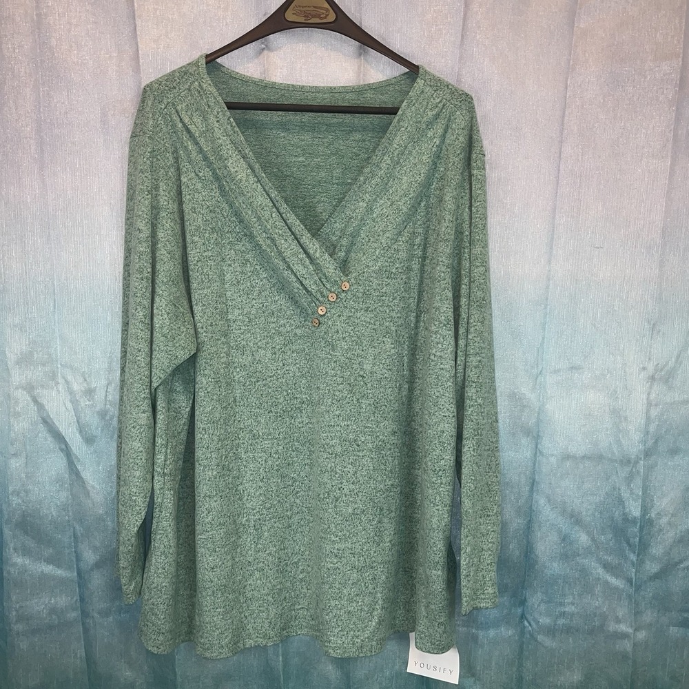 NWT Yousify Pullover Sweater Button Accents US 3X Plus Heathered Sage Green